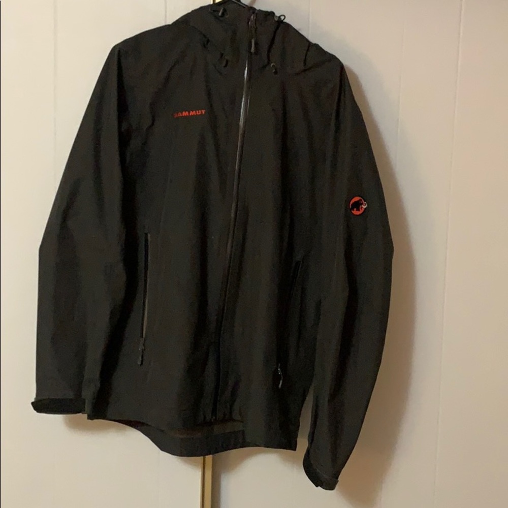 Mammut gore tex rain jacket. Dark dark green
